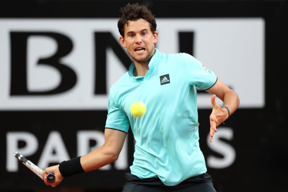 yihao-包含蒂姆连续十五场比赛得分超过比分优势明显，巴塞罗那挑战极限！的词条